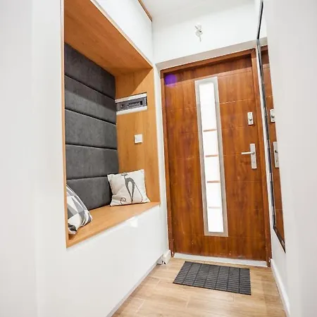 Apartament Bałtyckie - Sloneczna Oaza - Parking, Taras, Ogród, Wifi