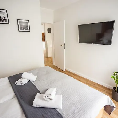 Apartament Bałtyckie - Sloneczna Oaza - Parking, Taras, Ogród, Wifi